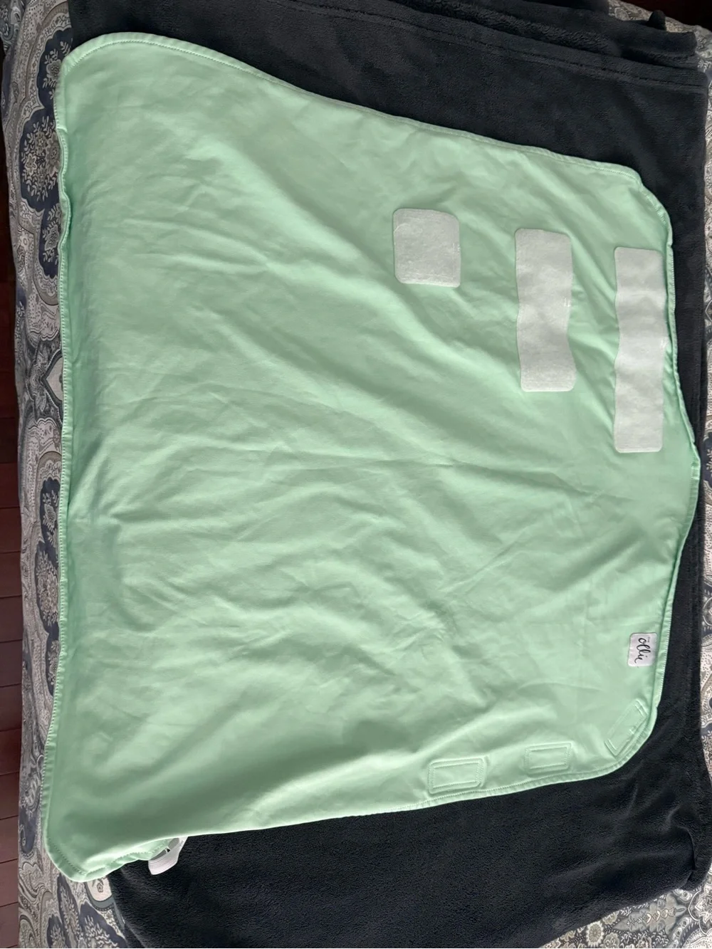 Lot of: Halo Gray Swaddle & 2 Ollie swaddles